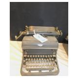 ROYAL TYPEWRITER