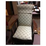 PLATFORM ANTIQUE ROCKER ROCKER