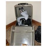 MICROSCOPE W/ CASE BRODERSEN INSTRUMENT COMPANY