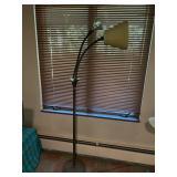 GOOSE NECK FLOOR LAMP