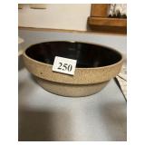 GLAZED INTERIOR CROCKERY BOWL