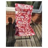 FOLDING CHAIR W/ RED/WHITE CUSHION