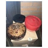 PEACOCK FEATHER VINTAGE HAT AND 2 OTHERS
