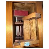 BOOK ENDS OAK ASSORTED