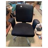 BLACK CHROME LEG OFFICE CHAIR
