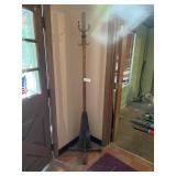 OAK COAT RACK HEAVY WOOD BASE