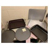 BAKING TRAYS, COOKS ESSENTIALS ROASTER, PAMPERED
