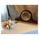 LINDEN BATTERY OP MANTLE CLOCK AND CAPODIMONTE