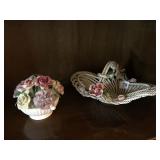 CAPODIMONTE ITALY BASKET, ROSE DAMAGED