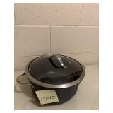 CALPHALON 6.5 QT. SAUCE POT WITH GLASS LID