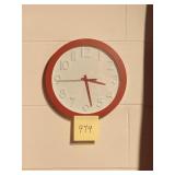 RED/WHITE CLOCK
