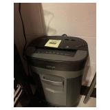 PAPER SHREDDER