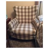 BEIGE ARMCHAIR PLAID 29" W