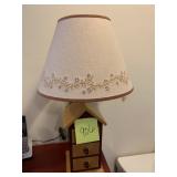 BIRDHOUSE STYLE LAMP