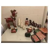 BLACK/WHITE ORNAMENTS, BOWS, ETC.