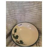 HARTSTONE USA 12 HOLLY DESIGN BOWLS