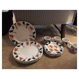 HARTSTONE USA GINGERBREAD SET 4 DINNER PLATES, 4