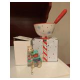 PRECIOUS MOMENT CAMEL ORNAMENT, DIP BOWL W/