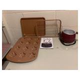 BAKING TRAYS AND CHOCOLATE POT