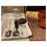PIZZA CUTTER, SILVERWARE TRAY, 2 FIESTA BOWLS