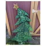 LIGHT UP CHRISTMAS TREE