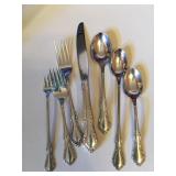 STAINLESS STEEL FLATWARE ONEIDA SERVICE FOR 10 7