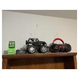 RADIO SHACK RADIO CONTROL CAR W/ REMOTE & RED