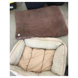 DOG BEDS