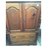 DRESSER 56 X 32 X 19