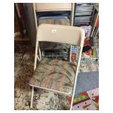 ALUMINUM FOLDING CHAIRS WITH CUSHIONS 4, ONE BLUE