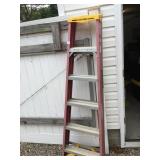 WERNER 6FT FIBERGLASS LADDER
