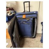 3 AMERICAN TOURISTER SUITCASES