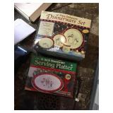 DINNER SET, CHRISTMAS SERVING PLATTER