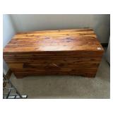 CEDAR CHEST 42WX19DX18H, WITH INSERT DRAWER,