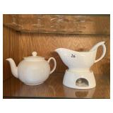 PRISTINE ENGLAND WHITE IRONSTONE TEA POT, UNA