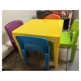 KIDS TABLE AND 4 CHAIRS