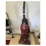 HOOVER WINDTUNNEL BAGGED VACUUM