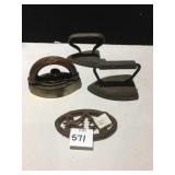 MINI IRON IRONS, ONE WITH STAND