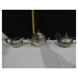 MERIDEN COVERED BUTTER W/ KNIFE REST, CREAMER,