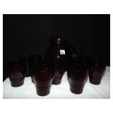 VINTAGE RED PITCHER W/ 11 GLASSES