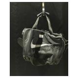 SMALL NIKE DUFFLE BAG