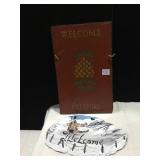 WELCOME FRIENDS AND PINEAPPLE HANGING SLATE