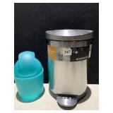 MINI BATHROOM FOOT CONTROL WASTE CAN