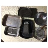 BAKING SHEETS/PANS, COOLING RACK, COLLINDER,