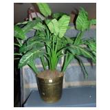 ARTIFICIAL BROAD LEAF PLANT 36"