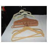 VELVET HANGERS AND WOOD HANGERS 40 PLUS