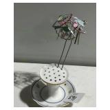 LIMOGES HAT PIN HOLDER WITH DECORATIVE FANS HAT