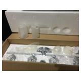 MOEN 4 LAMP VANITY LIGHT BAR, 32"