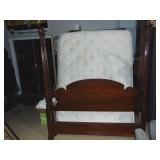 HARDEN KING SIZE 4 POSTER BED W/ REMOVABLE POSTS