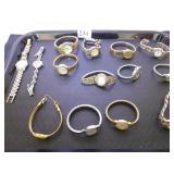 GROUP OF FOURTEEN WRISTWATCHES LADIES